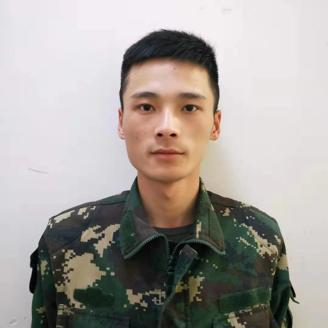 鲁明飞